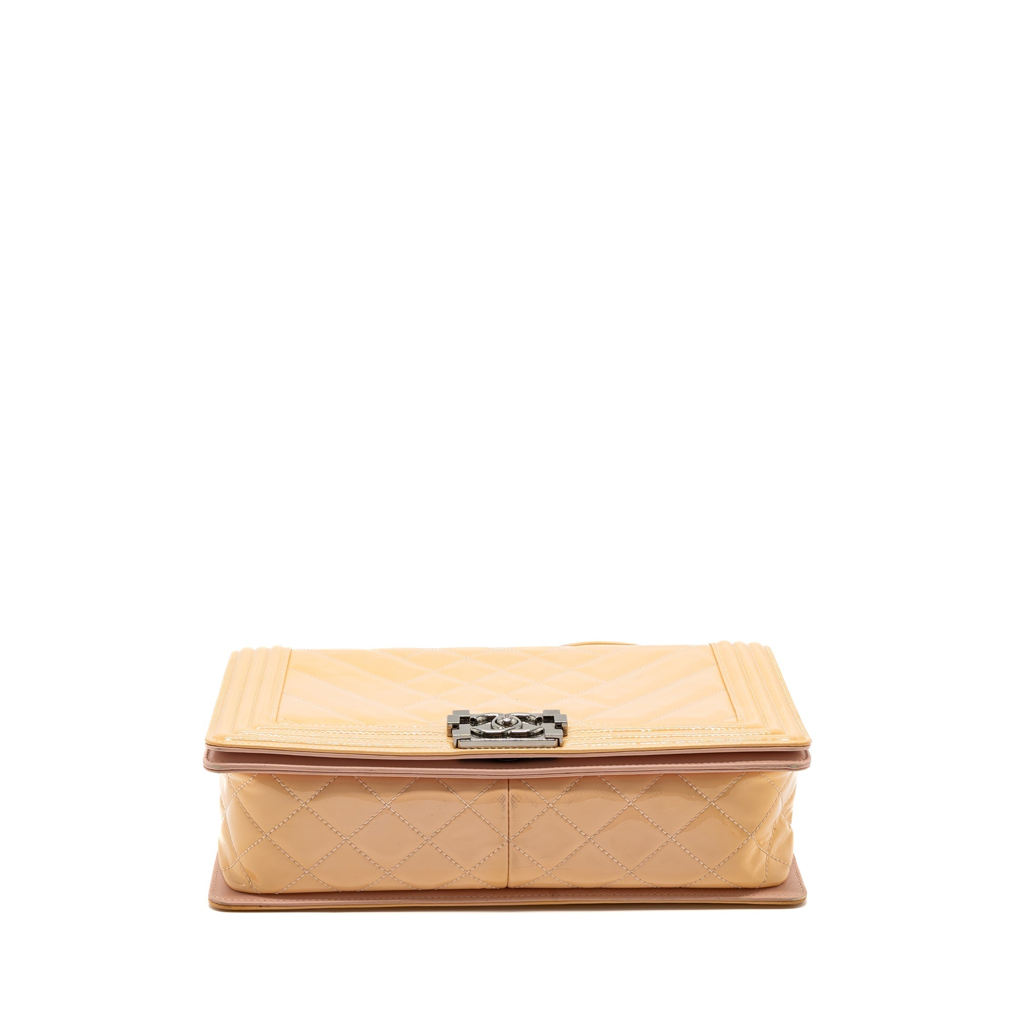 CHANEL NEW MEDIUM BOY BAG PATENT PINK SHW