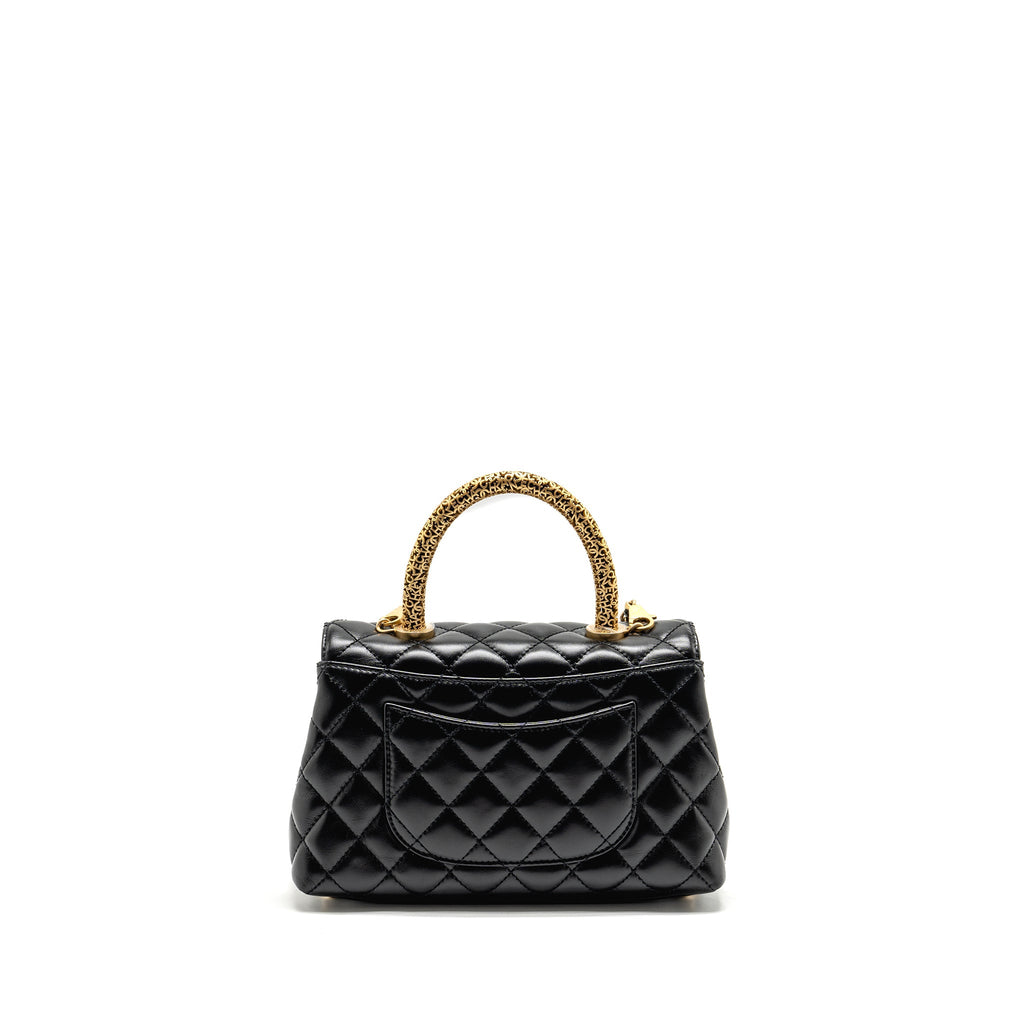 CHANEL DETAILED METAL HANDLE SMALL COCO HANDLE FLAP BAG CALFSKIN BLACK GHW (MICROCHIP)