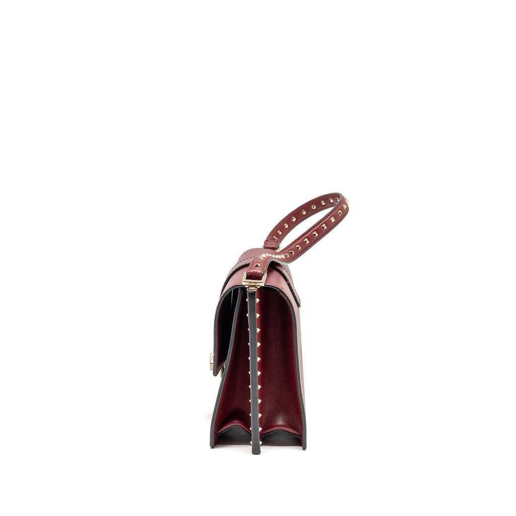 VALENTINO GARAVANI ROCKSTUD FLAP BAG CALFSKIN RED GHW