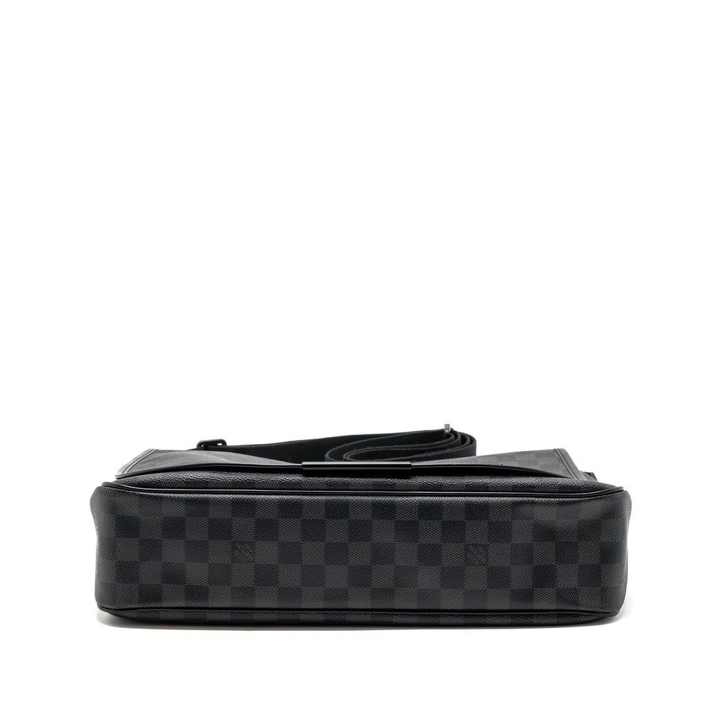 LOUIS VUITTON LARGE MESSANGER BAG DAMIER GRAPHITE CANVAS SHW