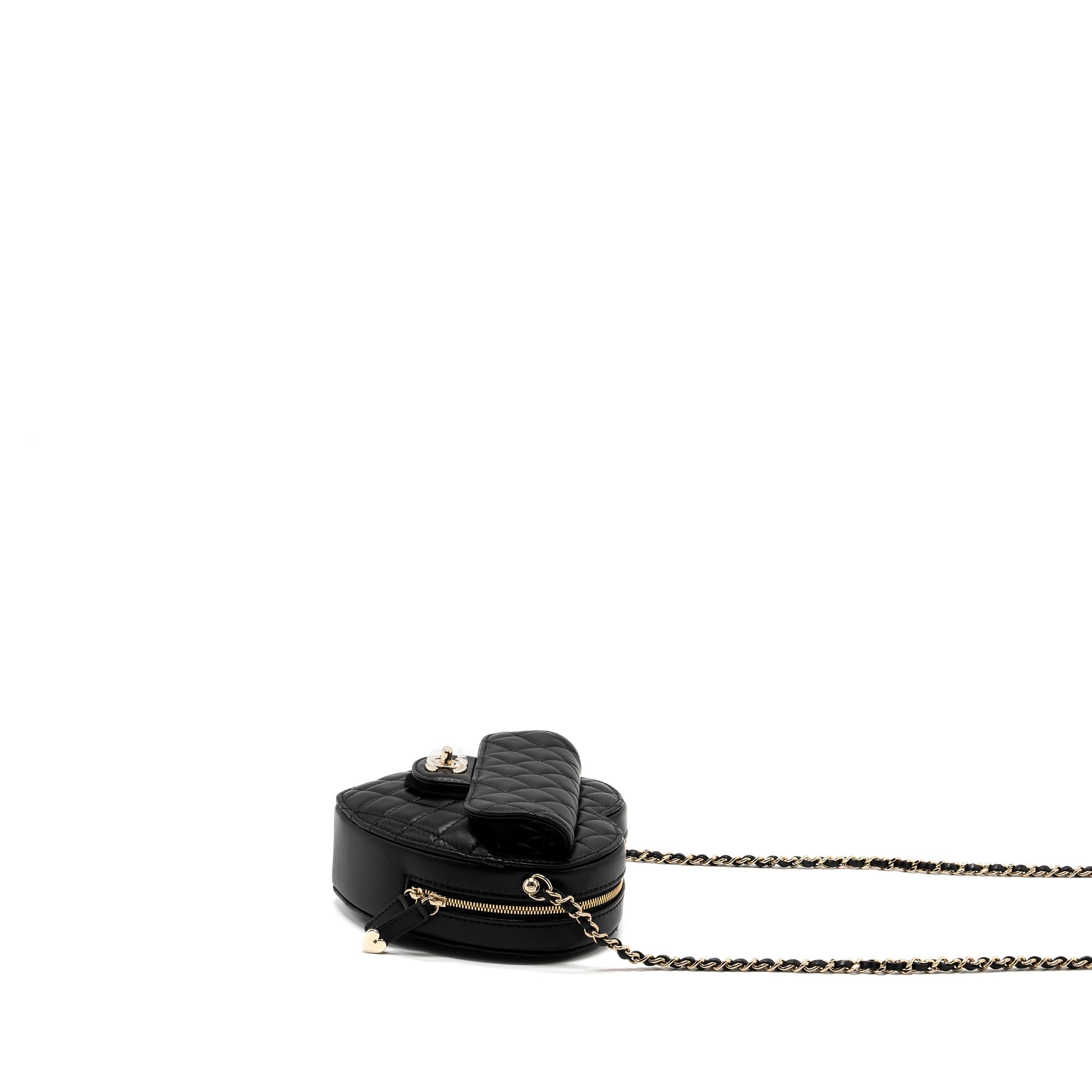 CHANEL 22S HEART BAG LAMBSKIN BLACK LGHW (MICROCHIP)