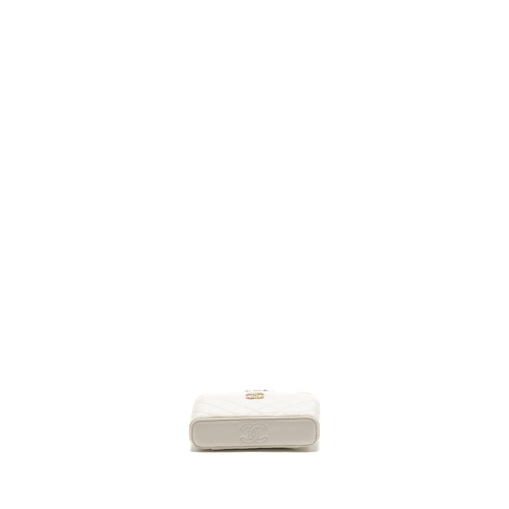 CHANEL 23K CAMELLIA TOP HANDLE LONG VANITY CASE WITH CHAIN CALFSKIN WHITE LGHW (MICROCHIP)
