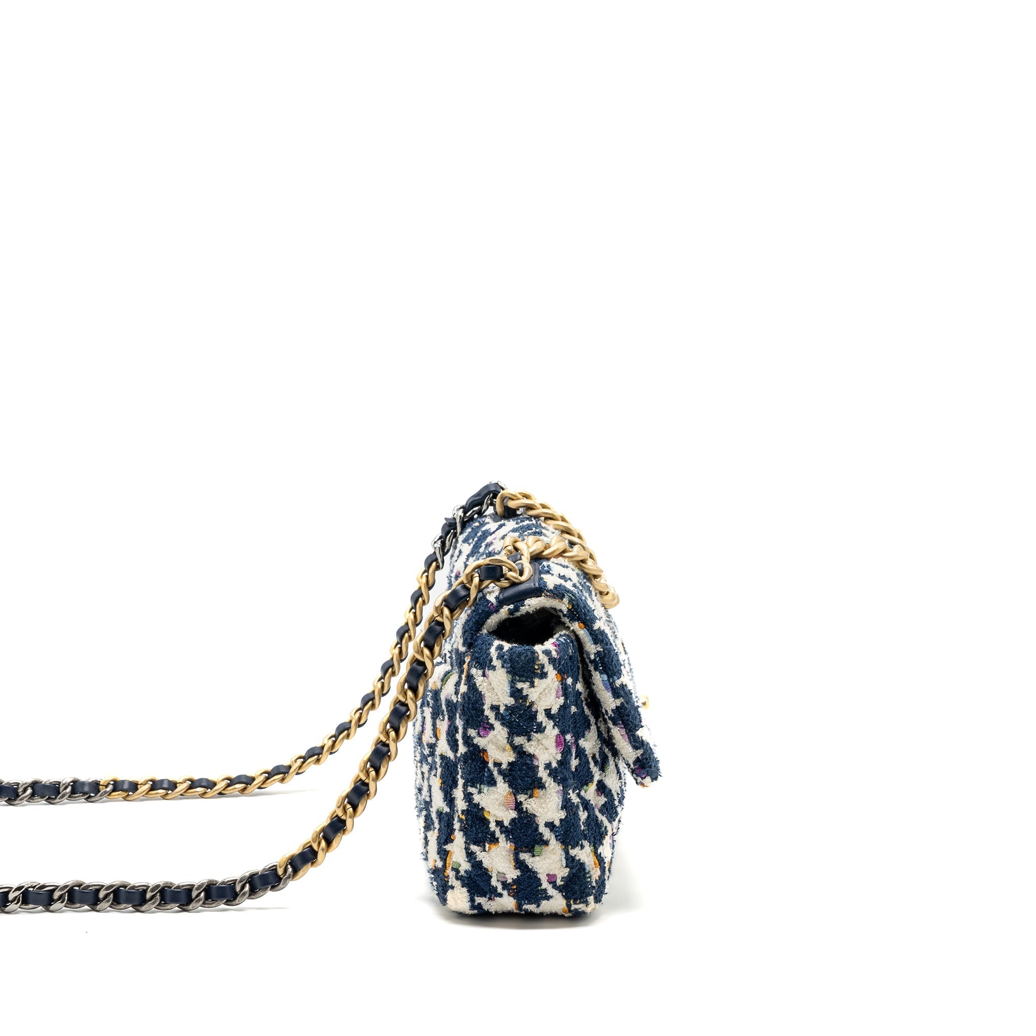 CHANEL SMALL 19 BAG FABRIC MULTICOLOUR BLUE / WHITE MULTICOLOUR HARDWARE