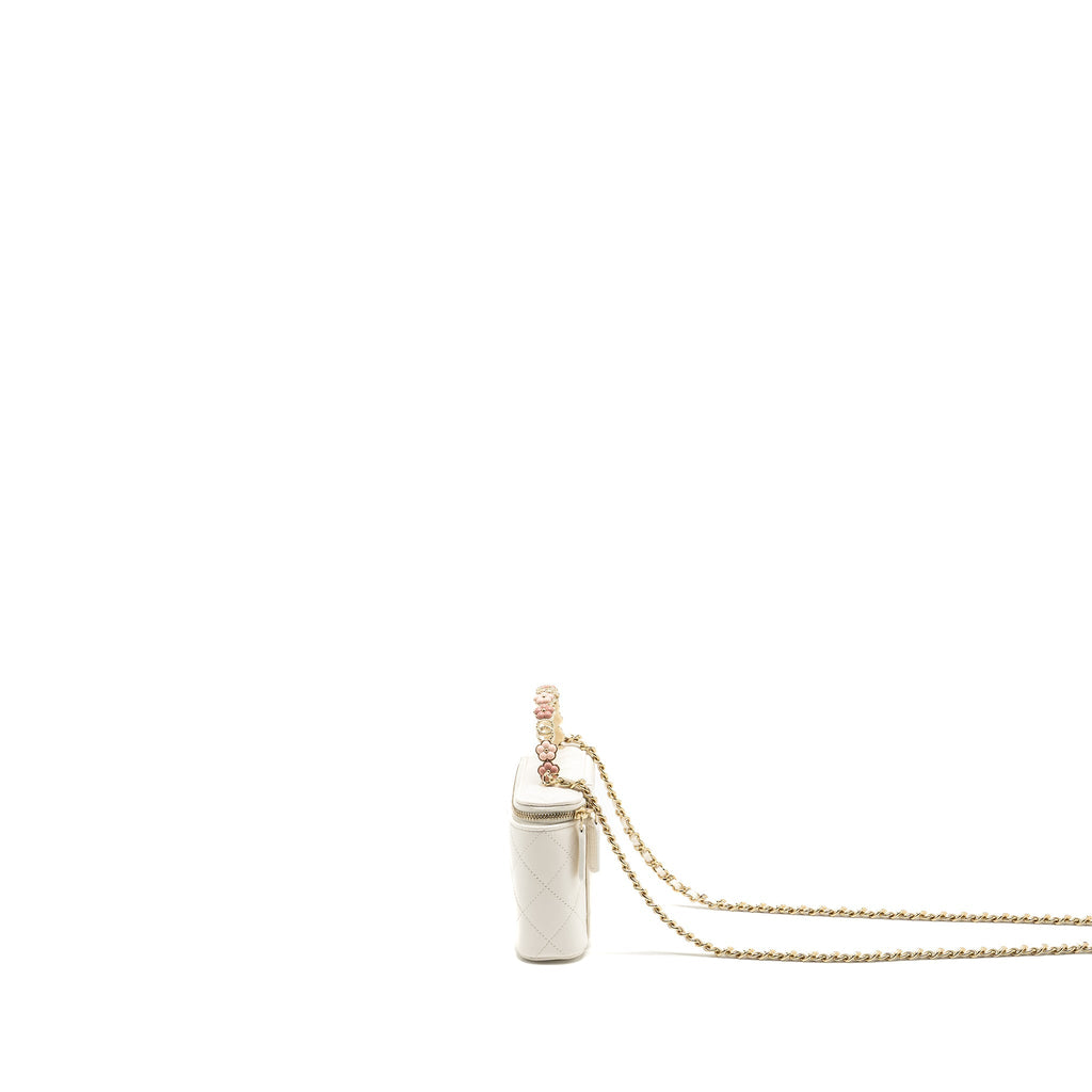 CHANEL 23K CAMELLIA TOP HANDLE LONG VANITY CASE WITH CHAIN CALFSKIN WHITE LGHW (MICROCHIP)
