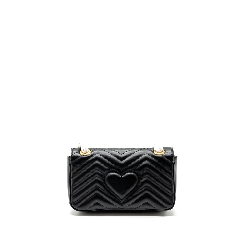 GUCCI SMALL MARMONT BAG CALFSKIN BLACK GHW