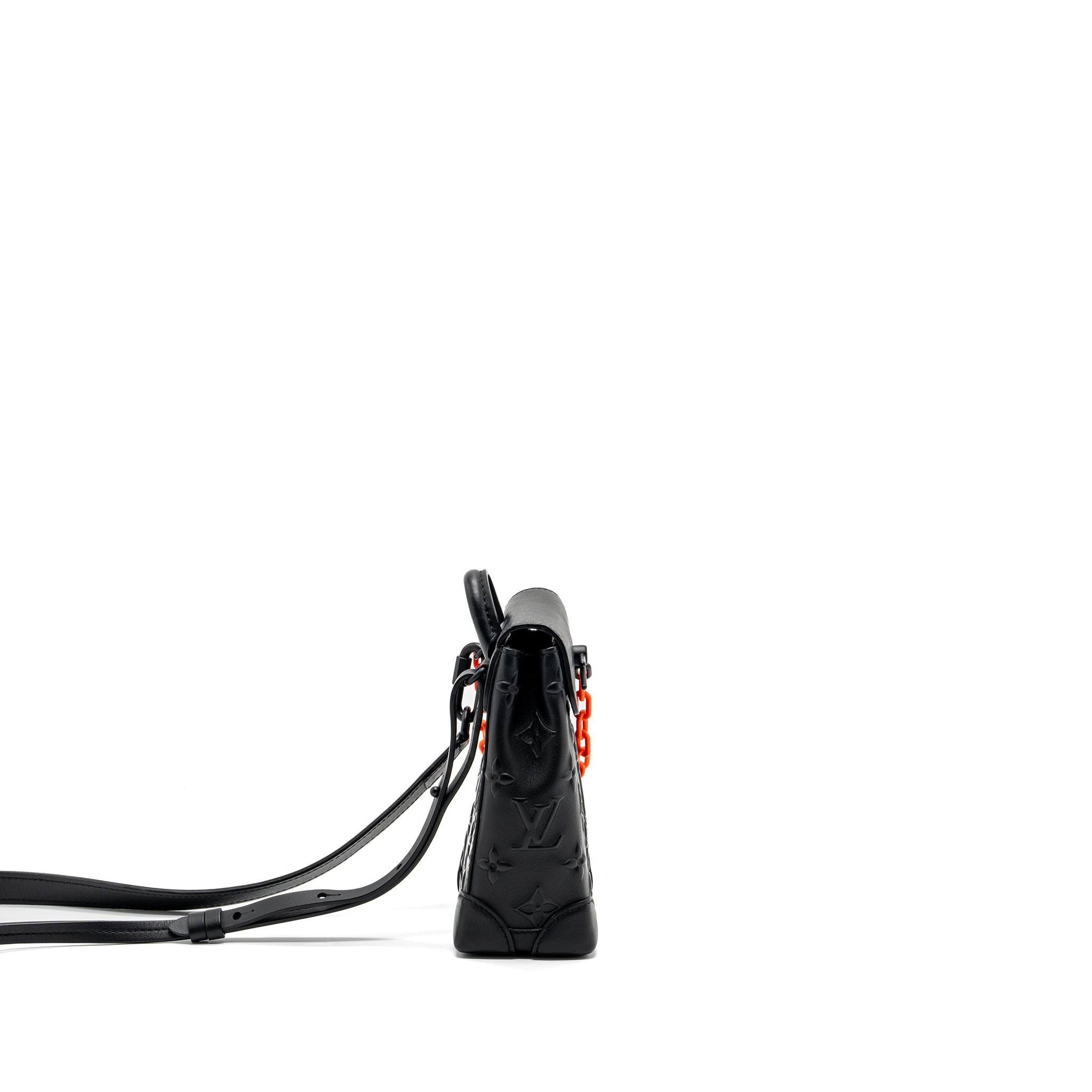 LOUIS VUITTON STEAMER XS CALFSKIN BLACK WITH BLACK HARDWARE(NEW VERSION)