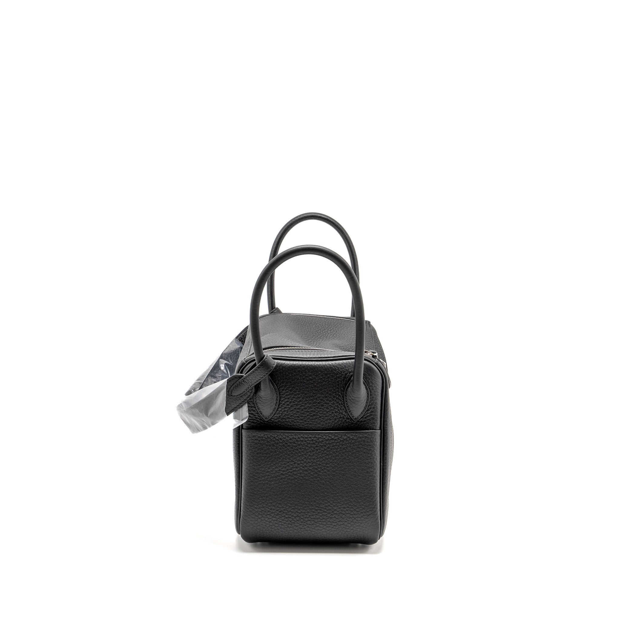 HERMES LINDY 26 CLEMENCE BLACK SHW
