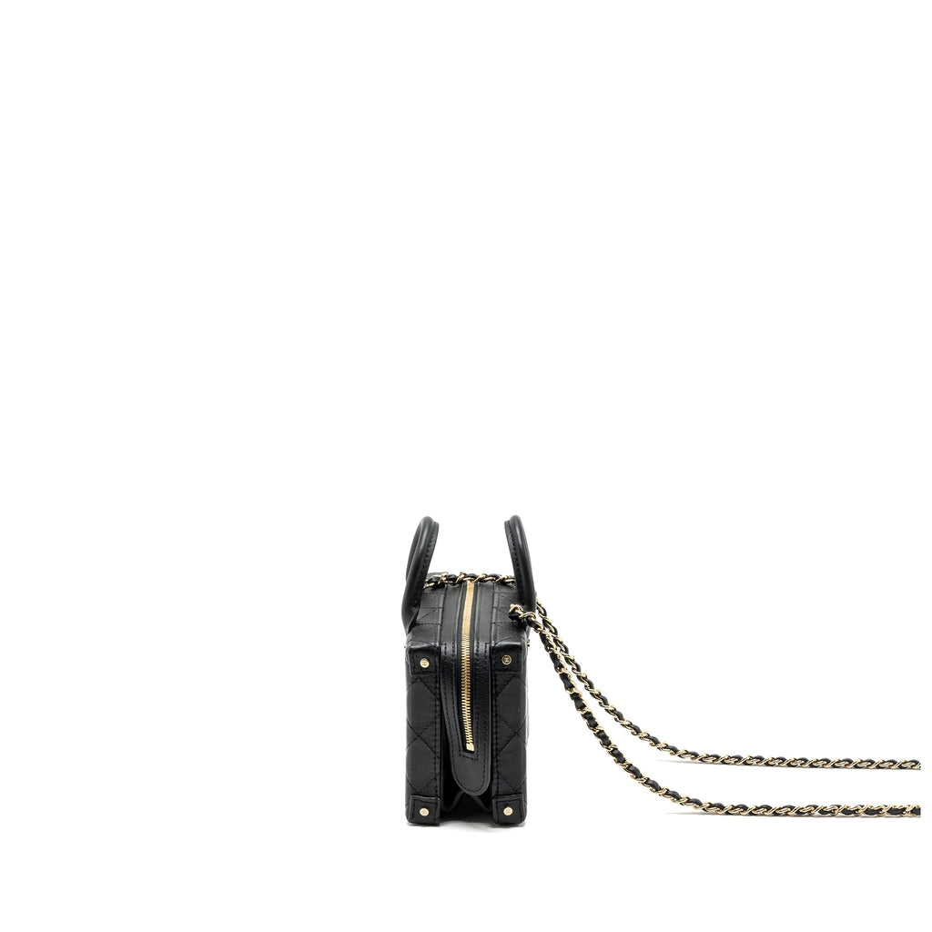 CHANEL 22B TOP HANDLE SMALL VANITY CASE CALFSKIN BLACK GHW(MICROCHIP)