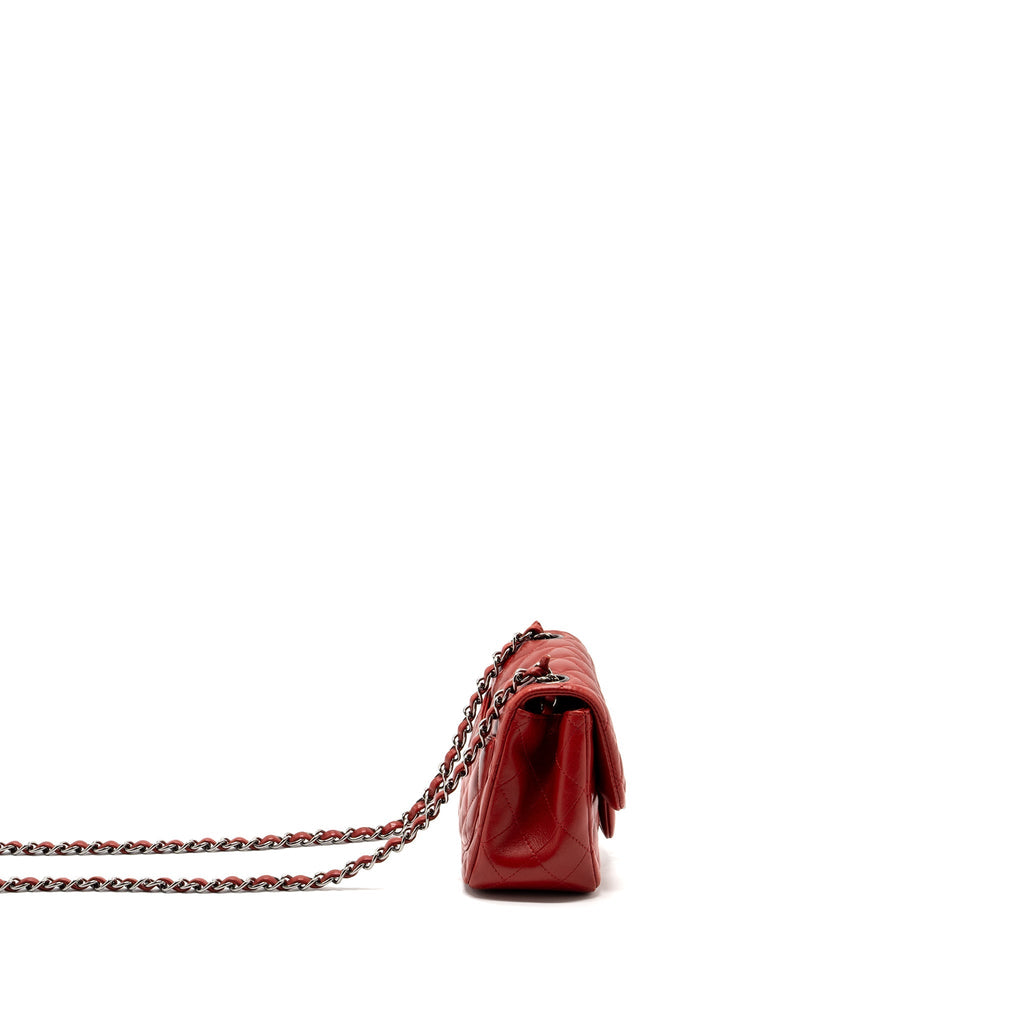 CHANEL MINI SQUARE FLAP BAG LAMBSKIN RED BLACK HARDWARE