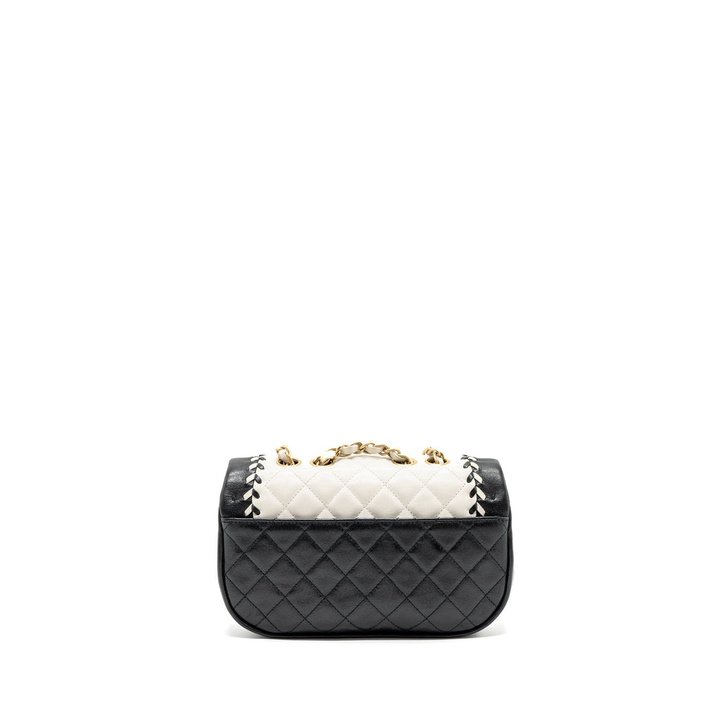 CHANEL QUILTED FLAP BAG LAMBSKIN WHITE/ BLACK GHW