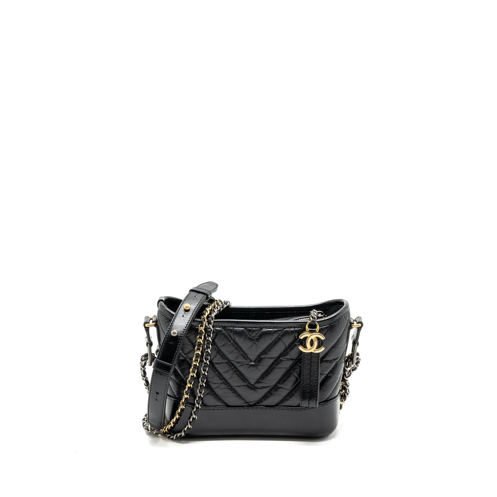 CHANEL SMALL GABRIELLE HOBO BAG CHEVRON AGED CALFSKIN BLACK MULTICOLOUR HARDWARE