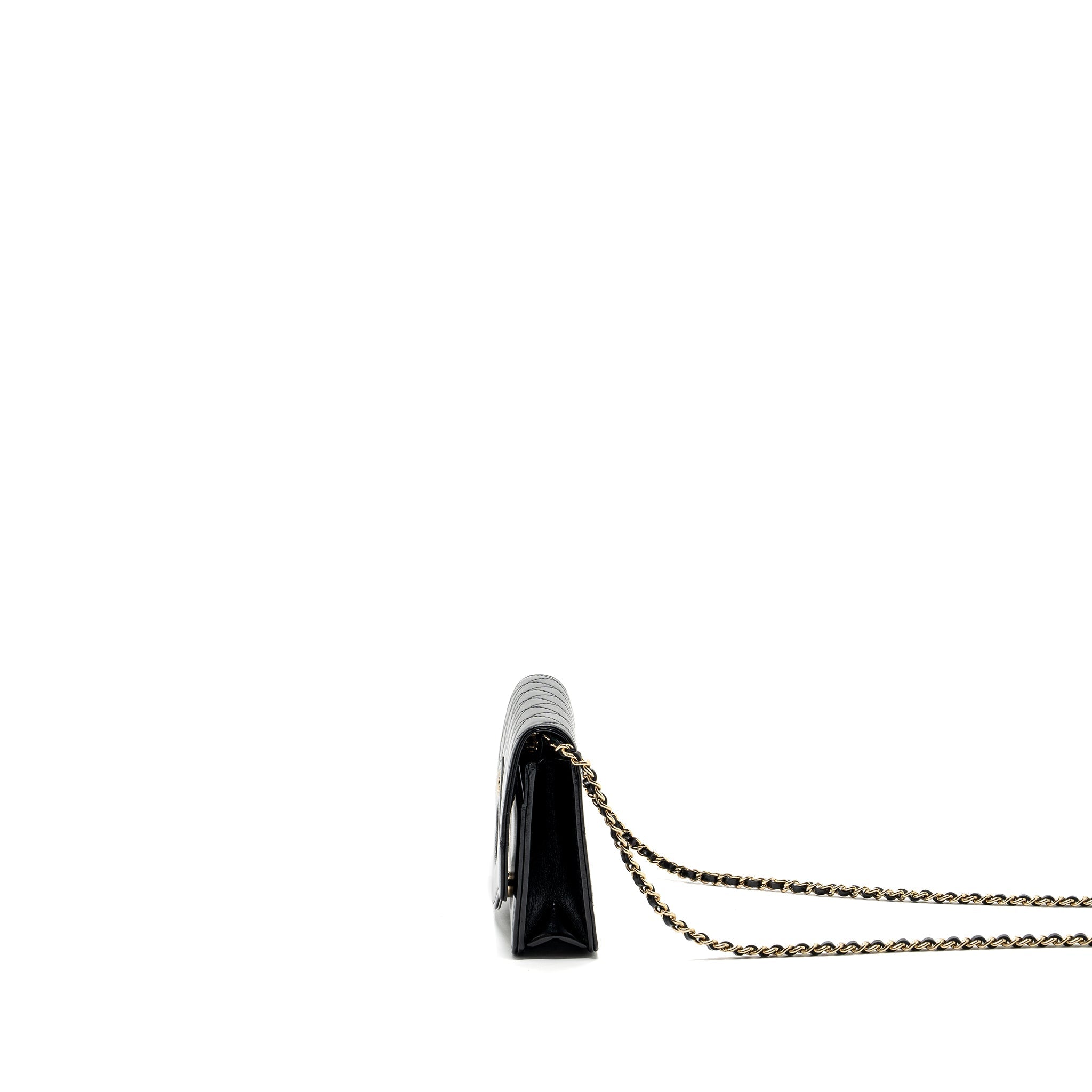CHANEL 24C 31 WALLET ON CHAIN SHINY CALFSKIN BLACK LGHW (MICROCHIP)