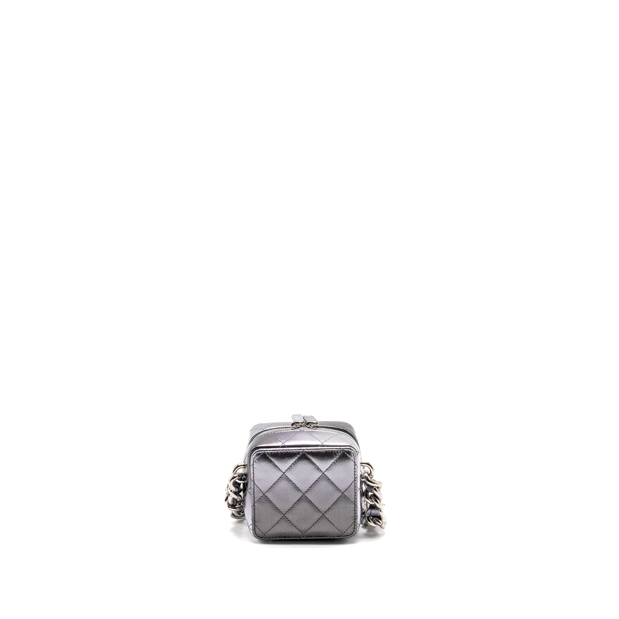 CHANEL MINI QUILTED VANITY WITH GIANT CHAIN LAMBSKIN METALLIC GREY SHW