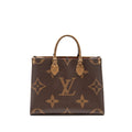 LOUIS VUITTON ONTHEGO MM MONOGRAM CANVAS GHW