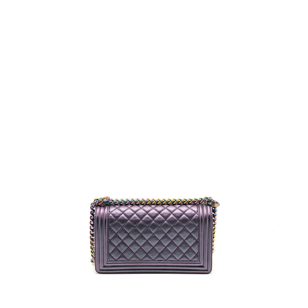 CHANEL MEDIUM BOY BAG GOATSKIN IRIDESCENT PURPLE MULTICOLOUR HARDWARE