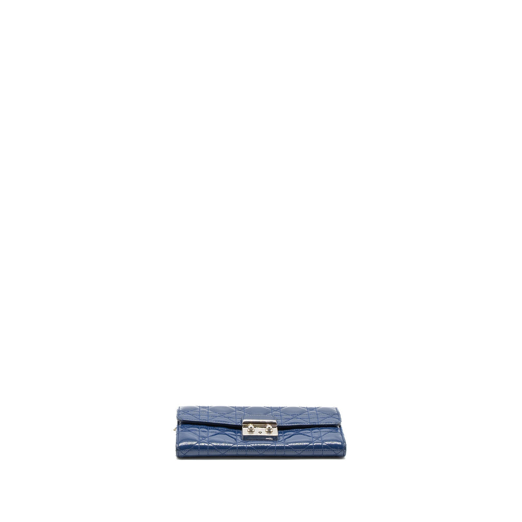 DIOR FLAP WALLET WITH CHAIN PATENT BLUE SHW