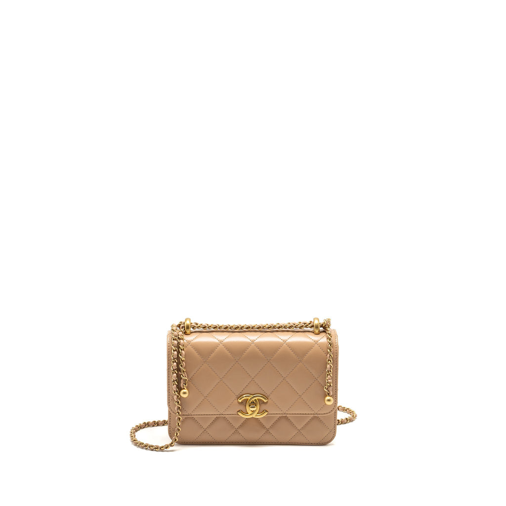 CHANEL 21A GOLD CRUSH FLAP BAG CALFSKIN BEIGE GHW (MICROCHIP)