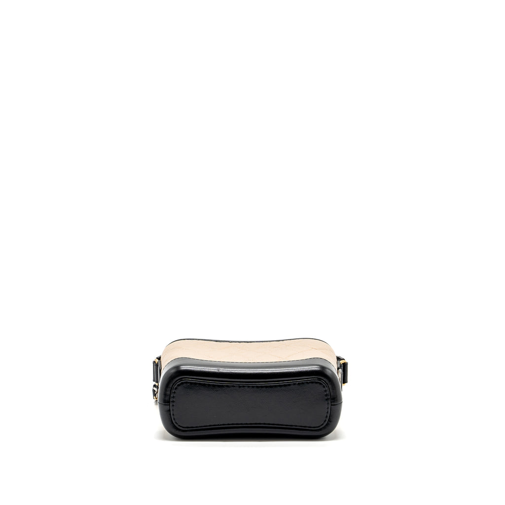 CHANEL SMALL GABRIELLE HOBO BAG AGED CALFSKIN BEIGE/BLACK MULTICOLOUR HARDWARE