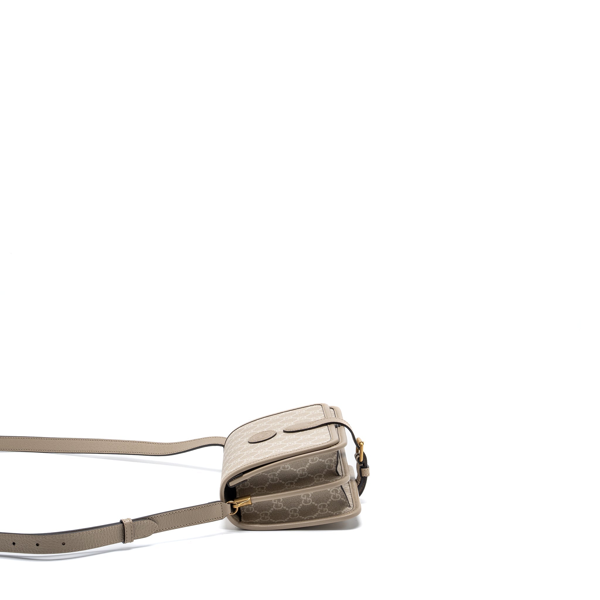 GUCCI INTERLOCK GG LOGO CROSSBODY MESSANGER BAG CANVAS/ CALFSKIN LIGHT GREY GHW