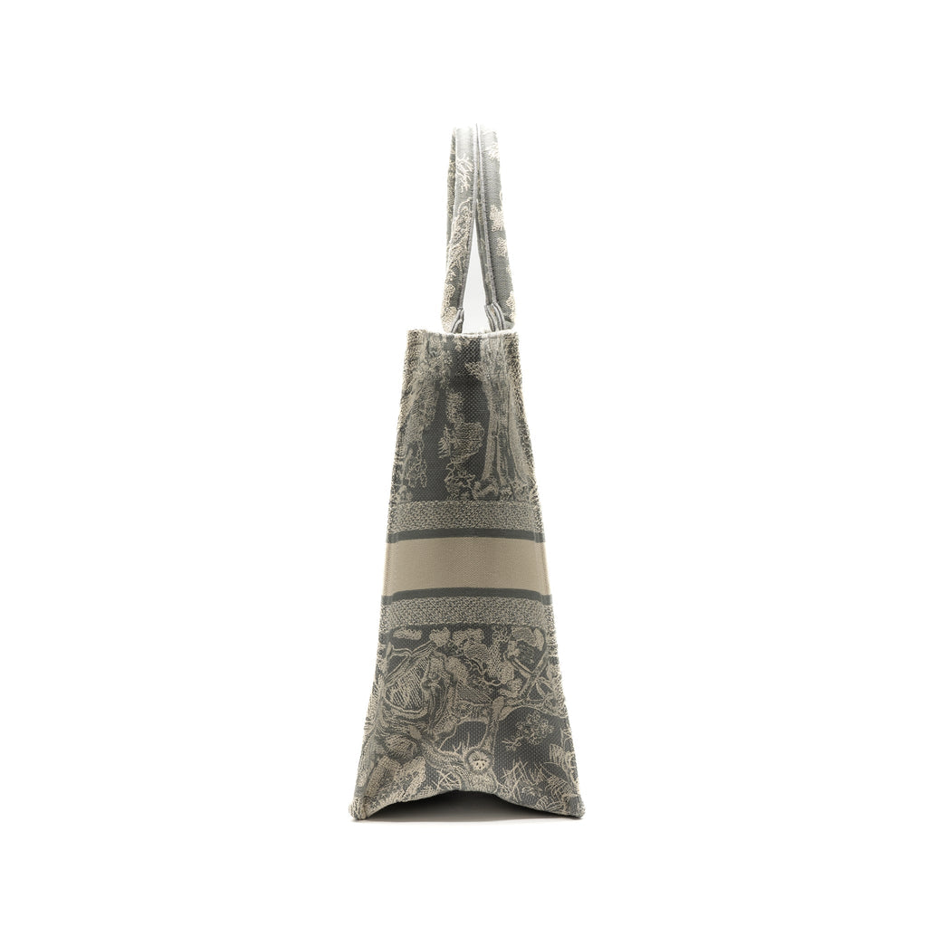 DIOR LARGE BOOK TOTE ECRU AND GREY TOILE DE JOUY EMBROIDERY