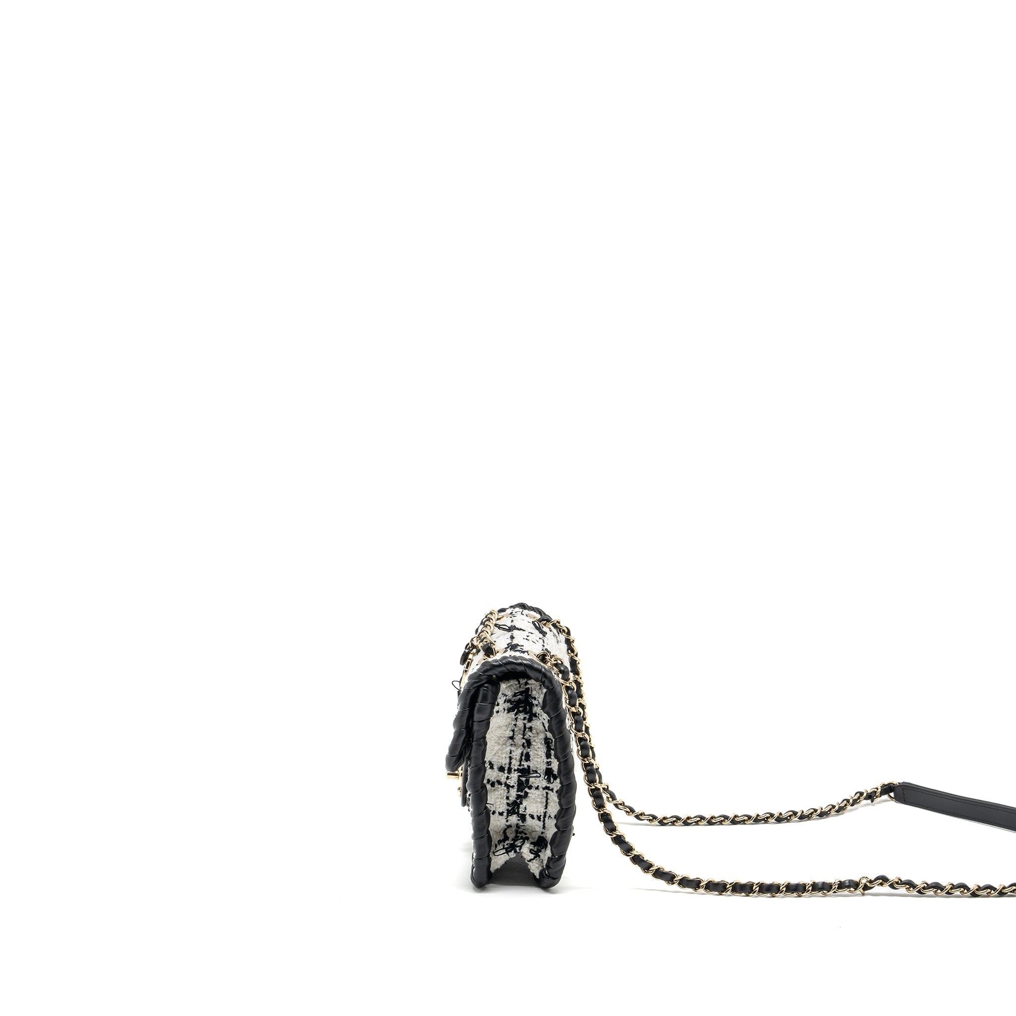 CHANEL SEASONAL MINI SQUARE FLAP BAG TWEED WHITE/BLACK LGHW (MICROCHIP)