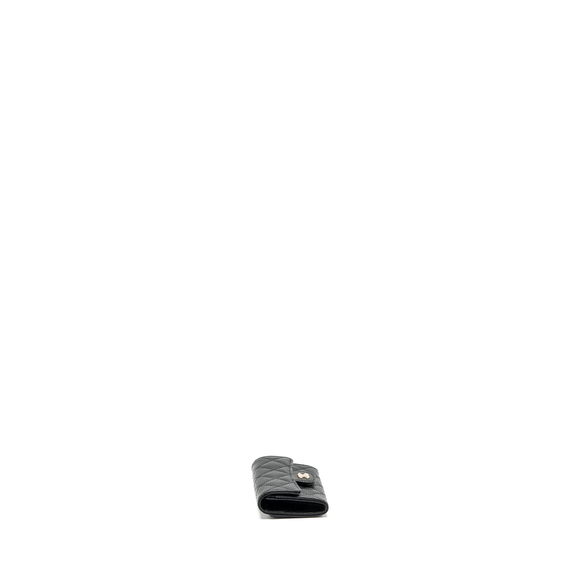 CHANEL CLASSIC FLAP CARD HOLDER CAVIAR BLACK GHW (MICROCHIP)
