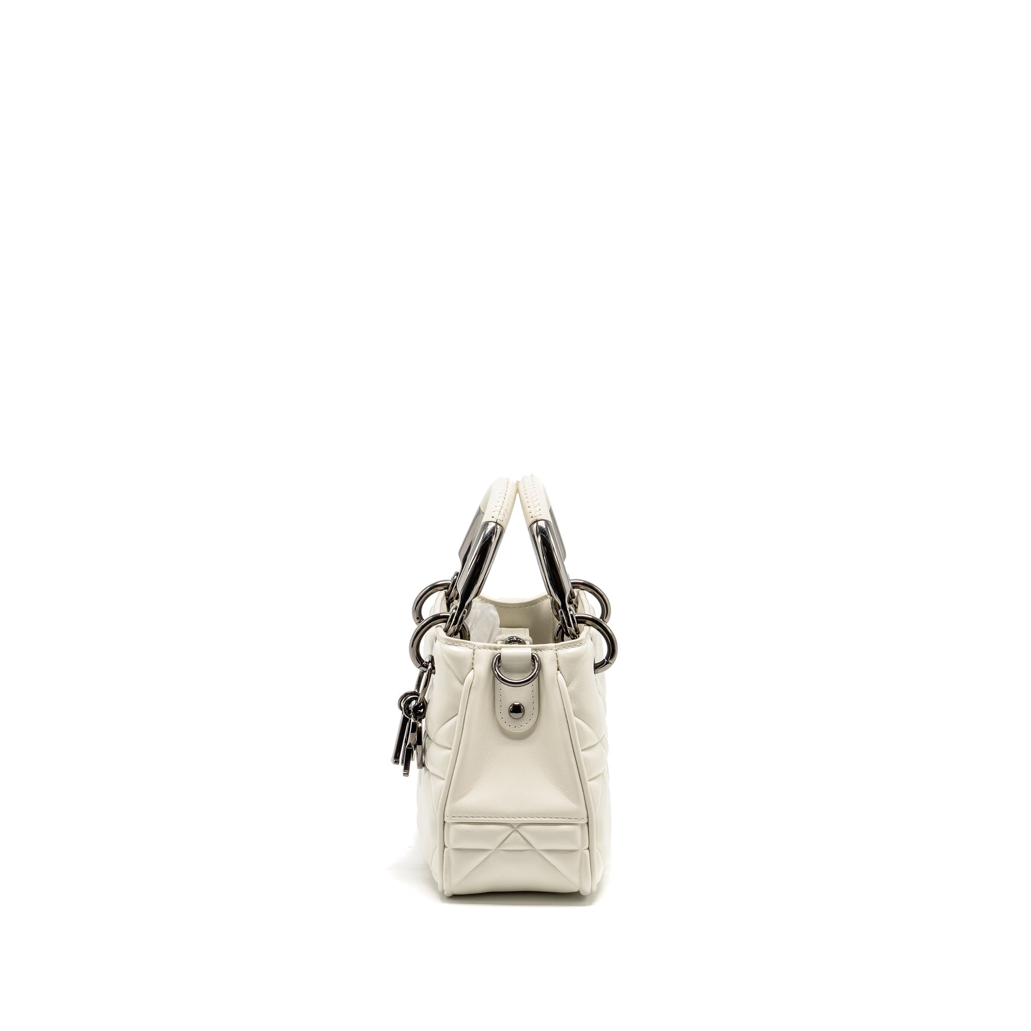 DIOR LADY 95.22 HANDBAG LAMBSKIN WHITE WITH BLACK HARDWARE