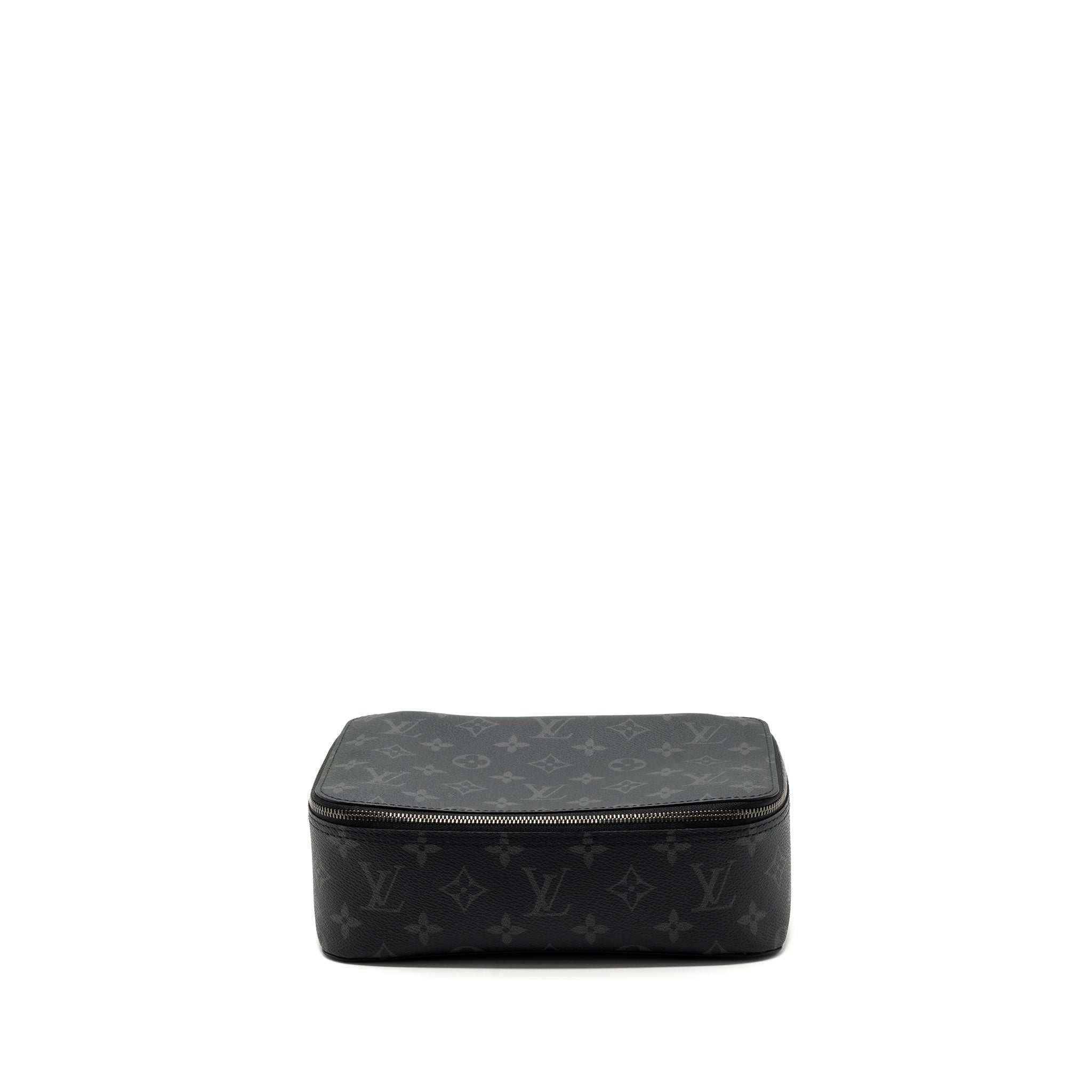 LOUIS VUITTON PACKING CUBE MM MONOGRAM ECLIPSE SHW