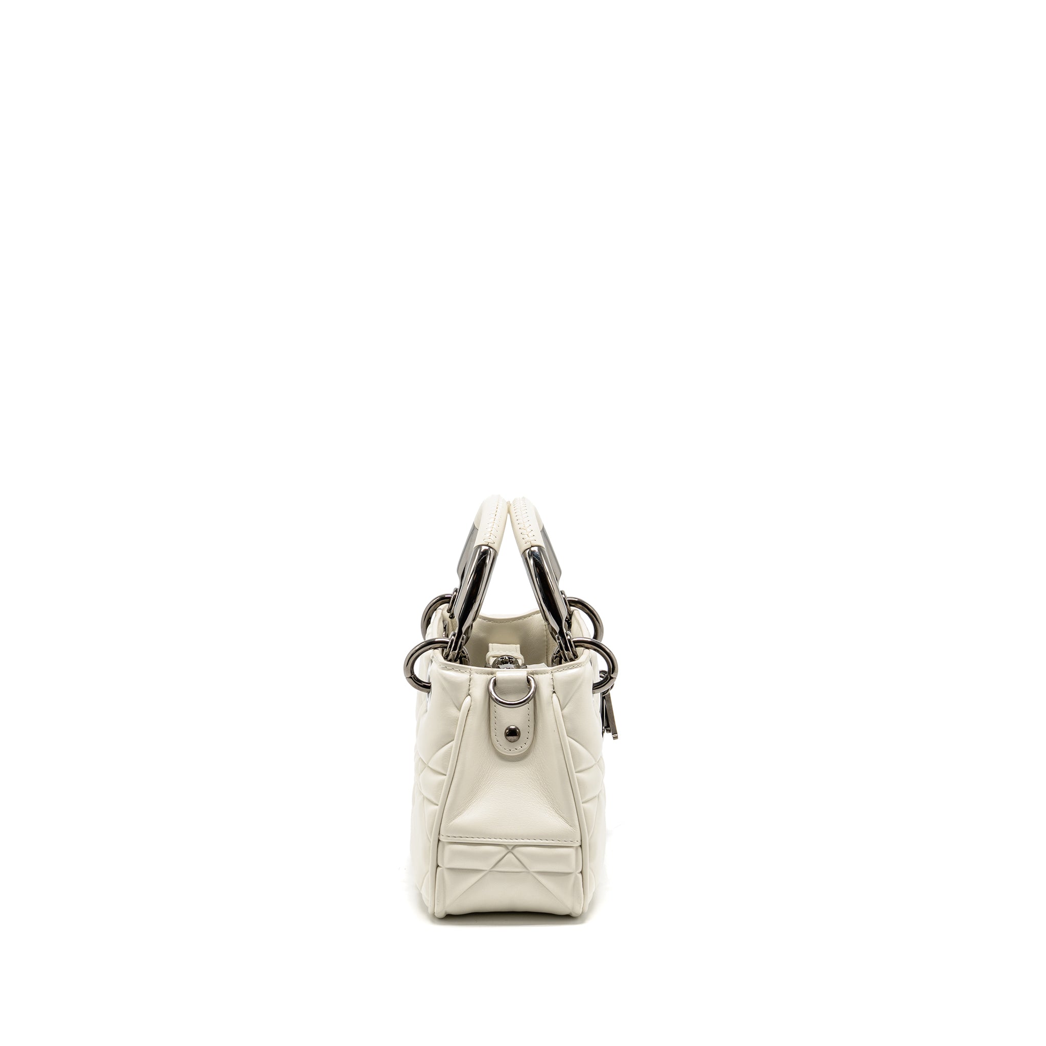 DIOR LADY 95.22 HANDBAG LAMBSKIN WHITE WITH BLACK HARDWARE