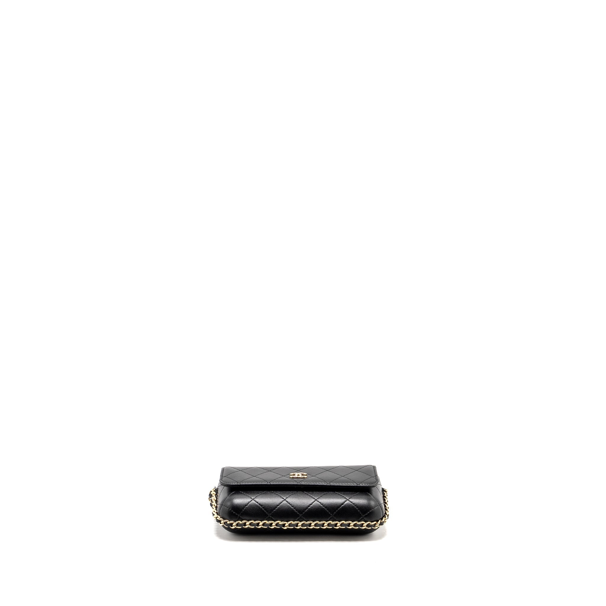 CHANEL 22A PHONE CASE/MINI WALLET ON CHAIN LAMBSKIN BLACK LGHW (MICROCHIP)