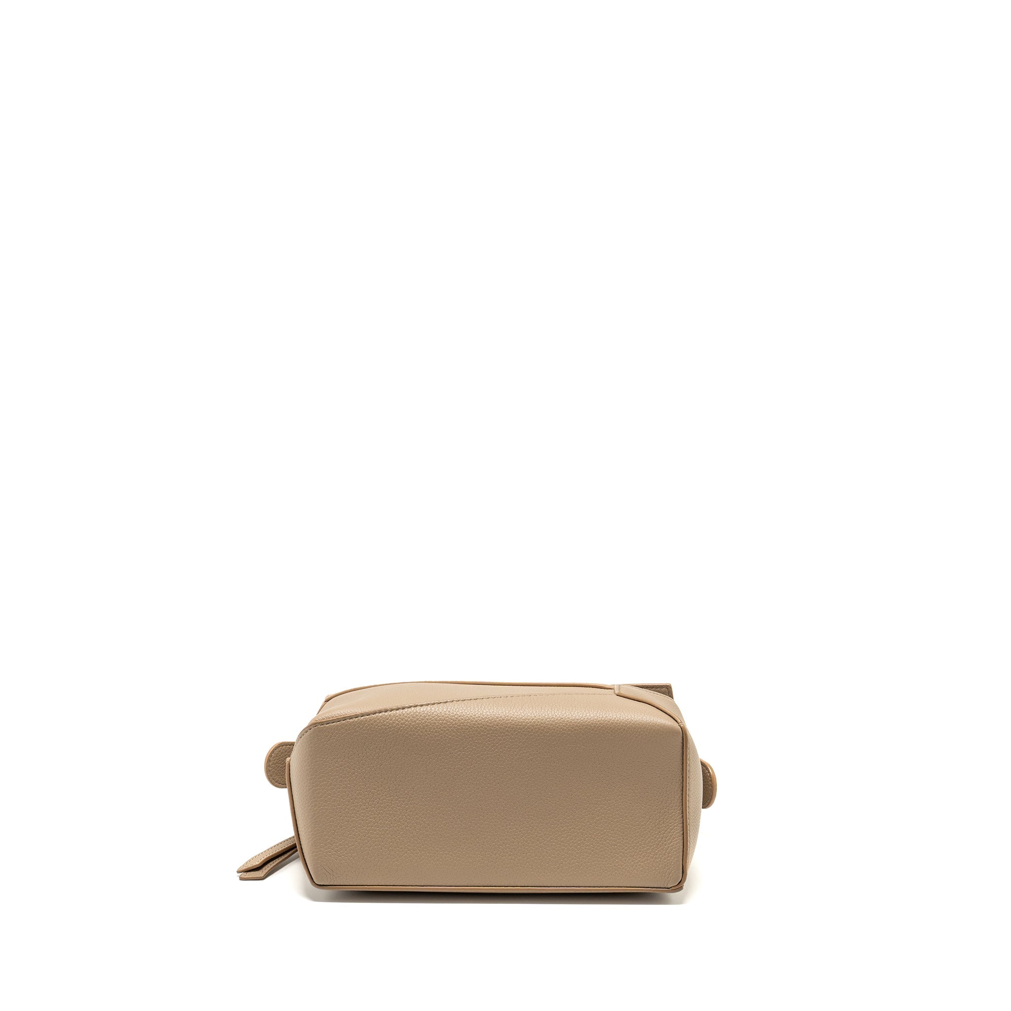 LOEWE SMALL PUZZLE BAG GRAINED CALFSKIN SAND GHW
