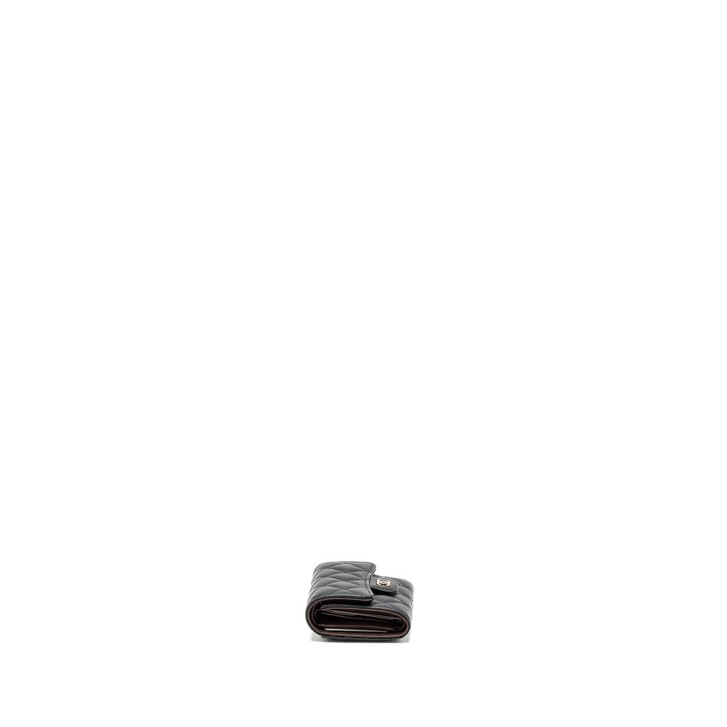CHANEL CLASSIC COMPACT WALLET CAVIAR BLACK LGHW (MICROCHIP)