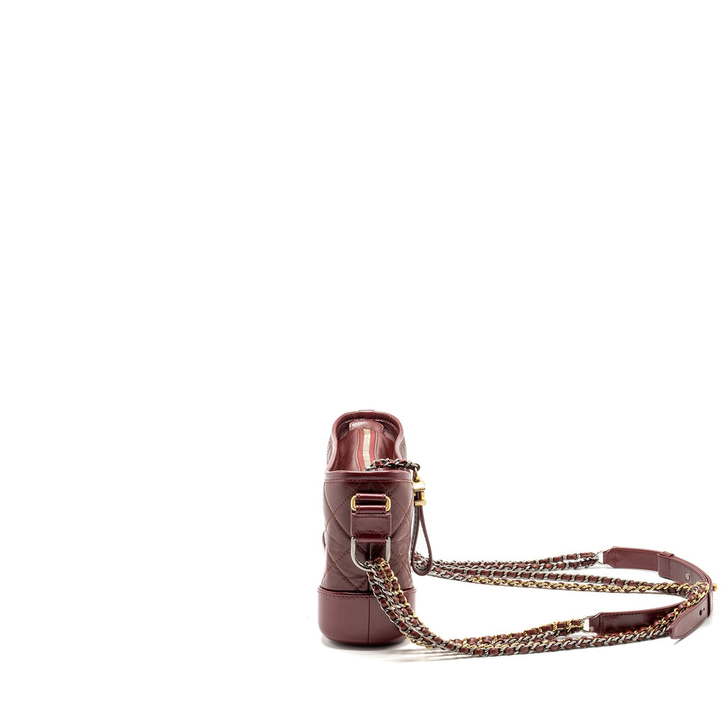 CHANEL SMALL GABRIELLE HOBO BAG CALFSKIN RED MULTICOLOUR HARDWARE