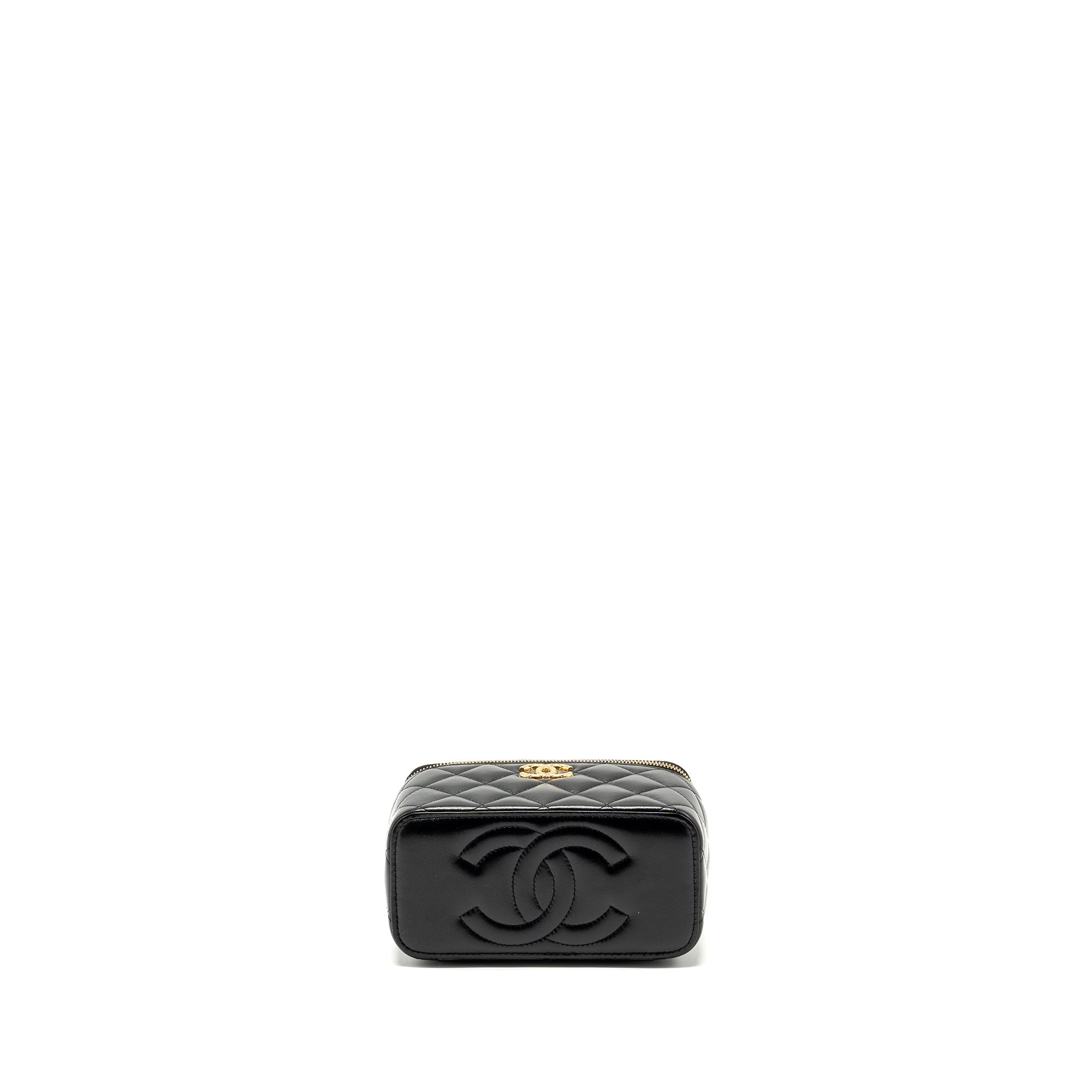 CHANEL 23C LONG VANITY WITH CHAIN SHINY LAMBSKIN BLACK GHW (MICROCHIP)