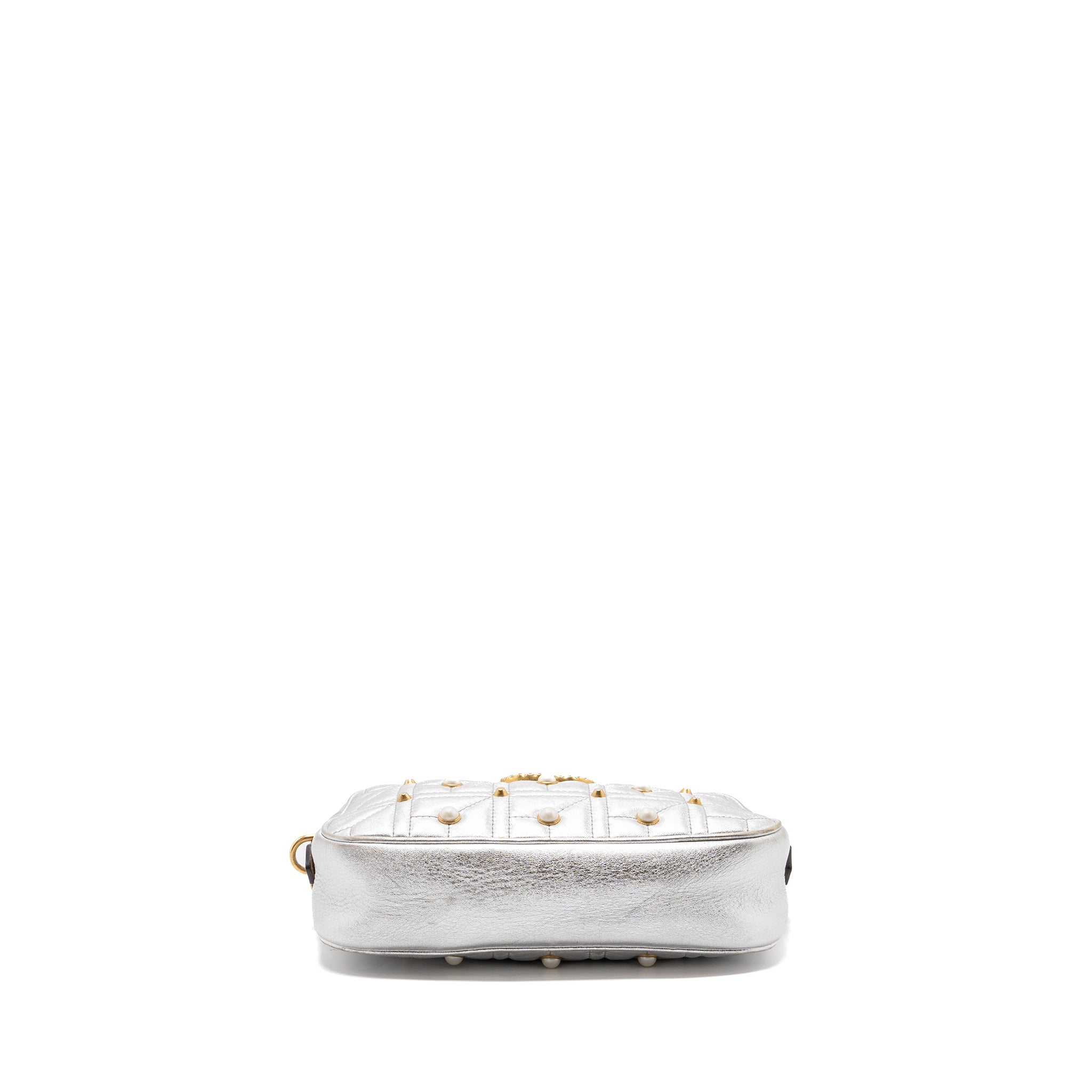 GUCCI GG MARMONT CAMERA BAG WITH PEARL LEATHER SILVER GHW