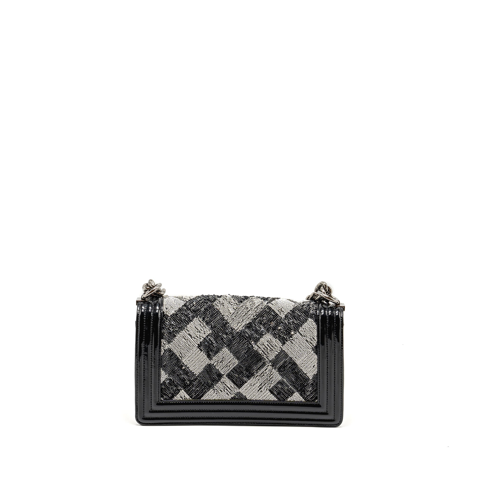 CHANEL MEDIUM BOY BAG SEQUIN/PATENT BLACK/WHITE SHW