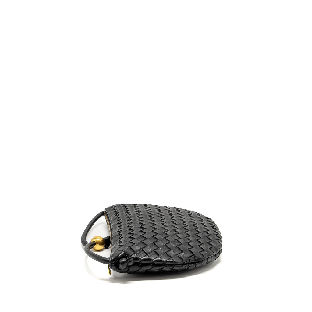 BOTTEGA VENETA MEDIUM TURN POUCH LAMBSKIN BLACK GHW