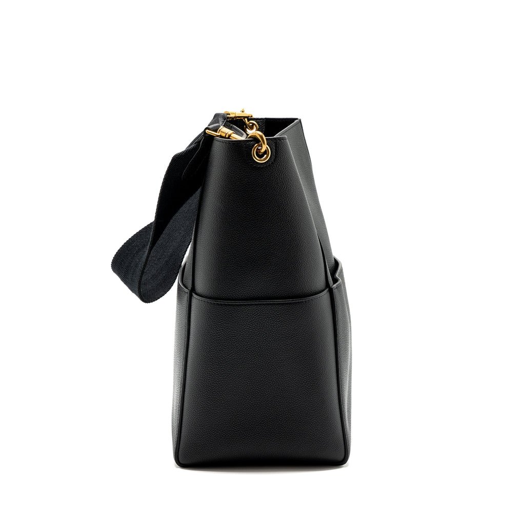CELINE SANGLE BUCKET BAG GRAINED CALFSKIN BLACK GHW