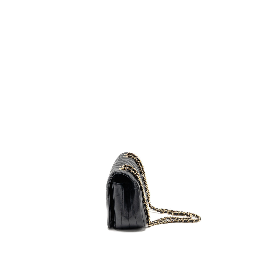 CHANEL CHEVRON FLAP BAG LAMBSKIN BLACK LGHW