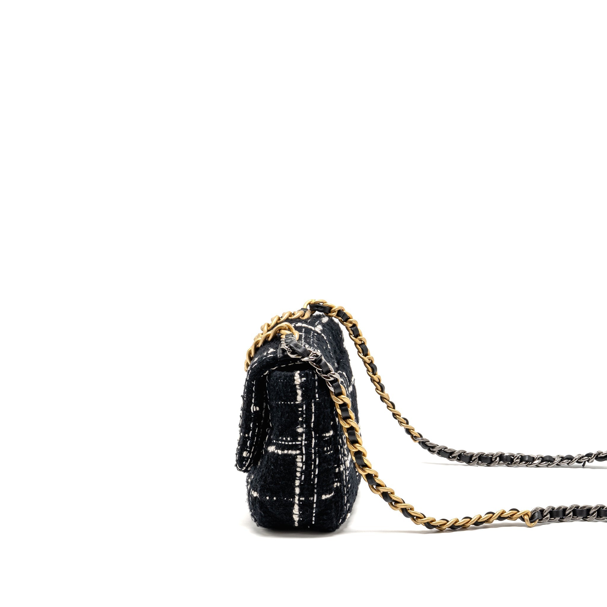 CHANEL SMALL 19 BAG TWEED BLACK / WHITE MULTICOLOUR HARDWARE (MICROCHIP)