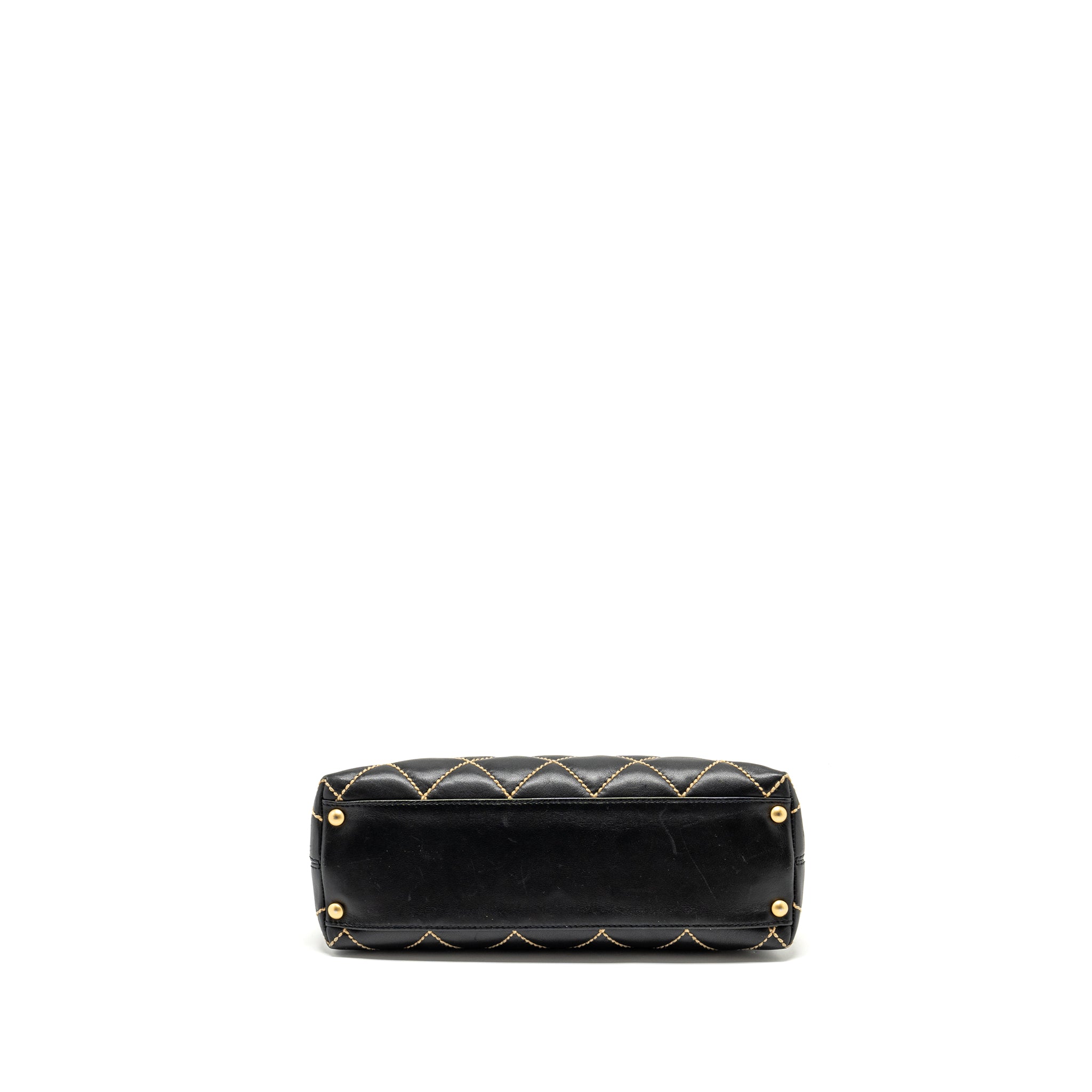 CHANEL VINTAGE QUILTED ZIP SHOULDER BAG CALFSKIN BLACK GHW