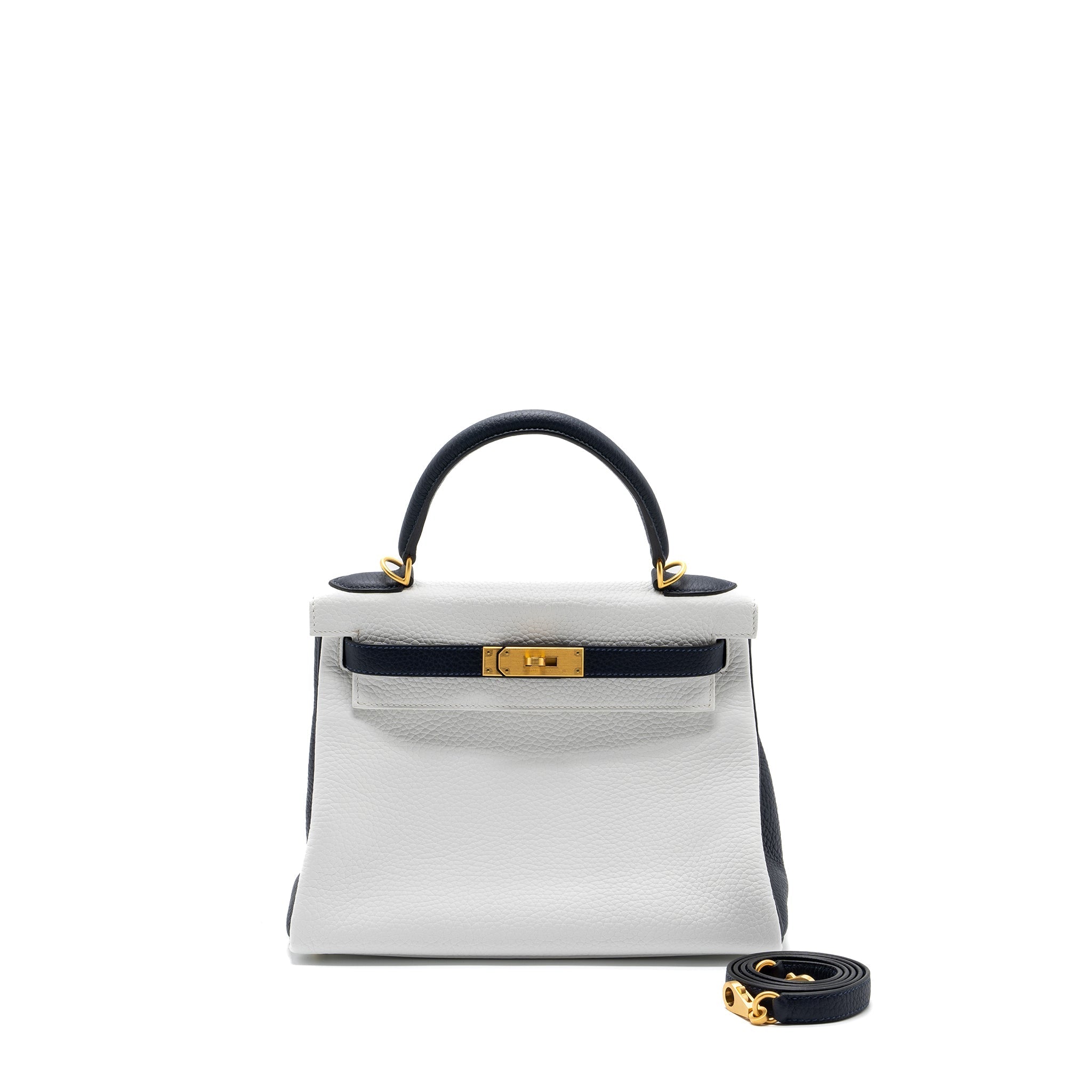HERMES KELLY 28 SPECIAL ORDER CLEMENCE LEATHER BLANC / BLUE NUIT BRUSHED GHW