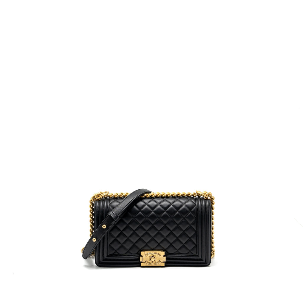 CHANEL MEDIUM BOY BAG SMOOTH CALFSKIN BLACK GHW