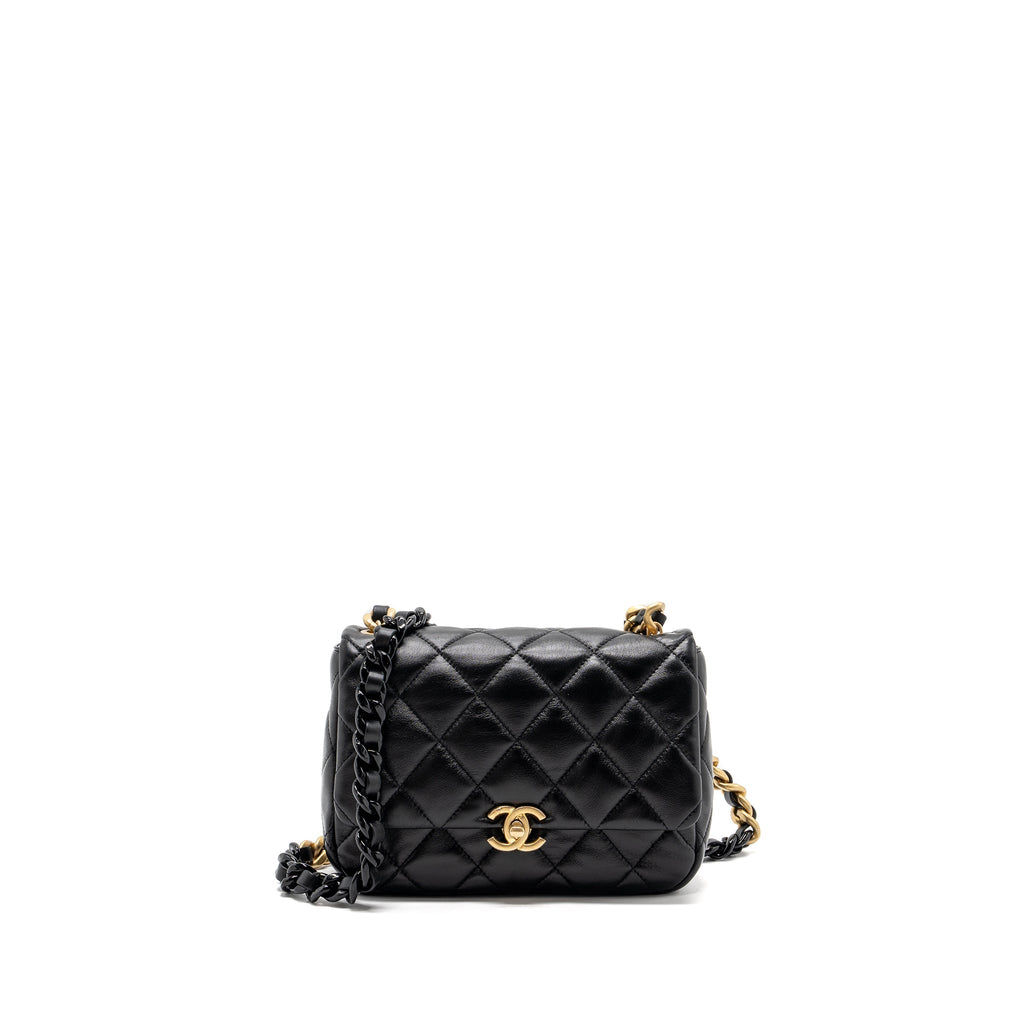 CHANEL QUILTED FLAP BAG GIANT CHAIN LAMBSKIN BLACK GOLD AND BLACK HARDWARE (MICROCHIP)