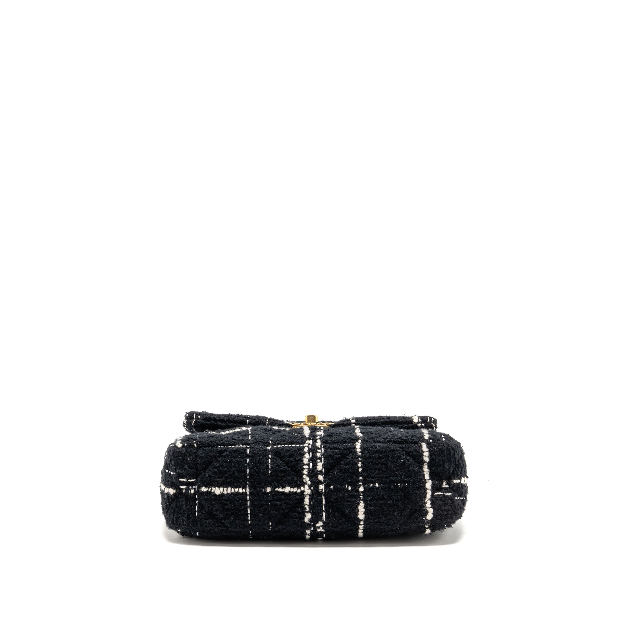 CHANEL SMALL 19 BAG TWEED BLACK / WHITE MULTICOLOUR HARDWARE (MICROCHIP)