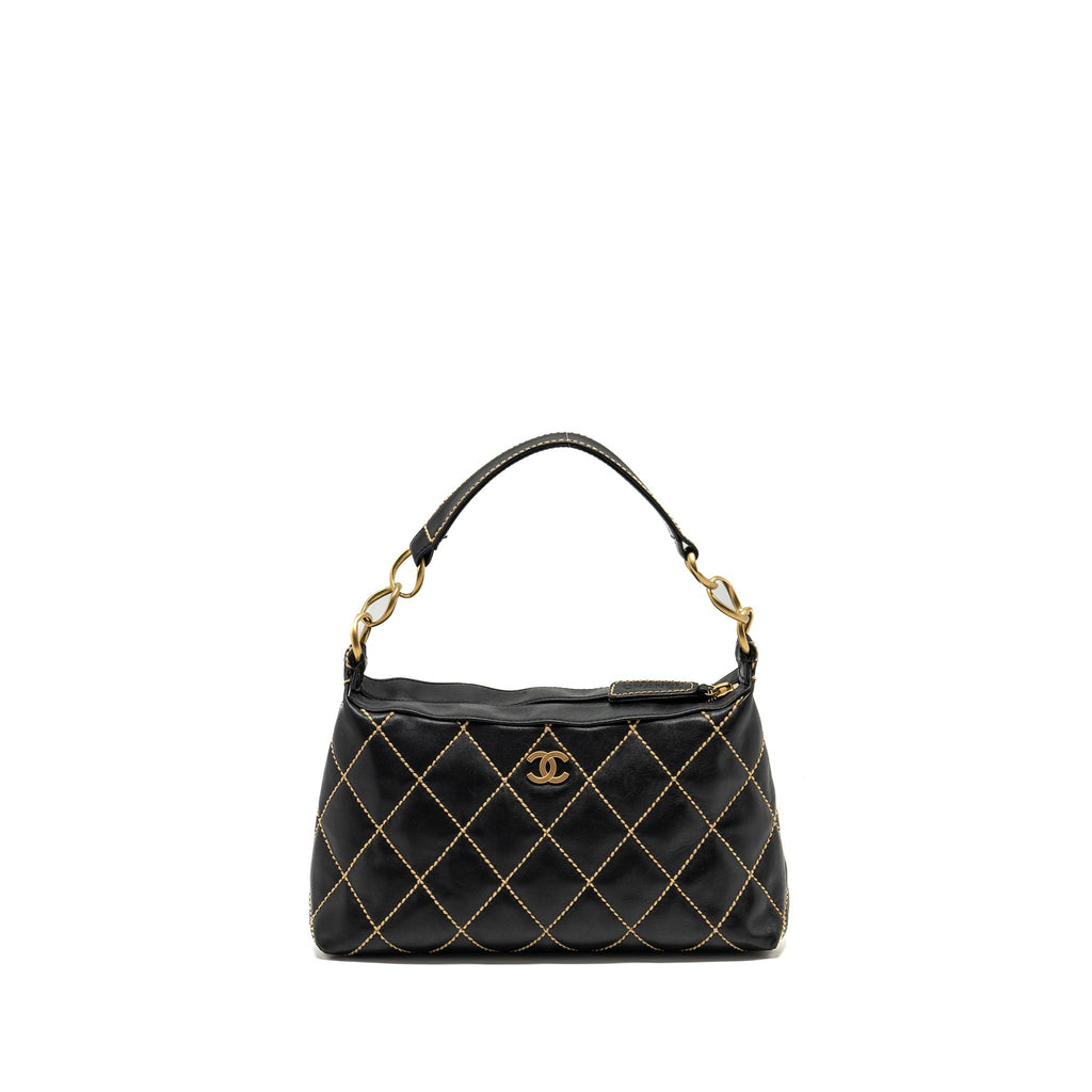 CHANEL VINTAGE QUILTED ZIP SHOULDER BAG CALFSKIN BLACK GHW