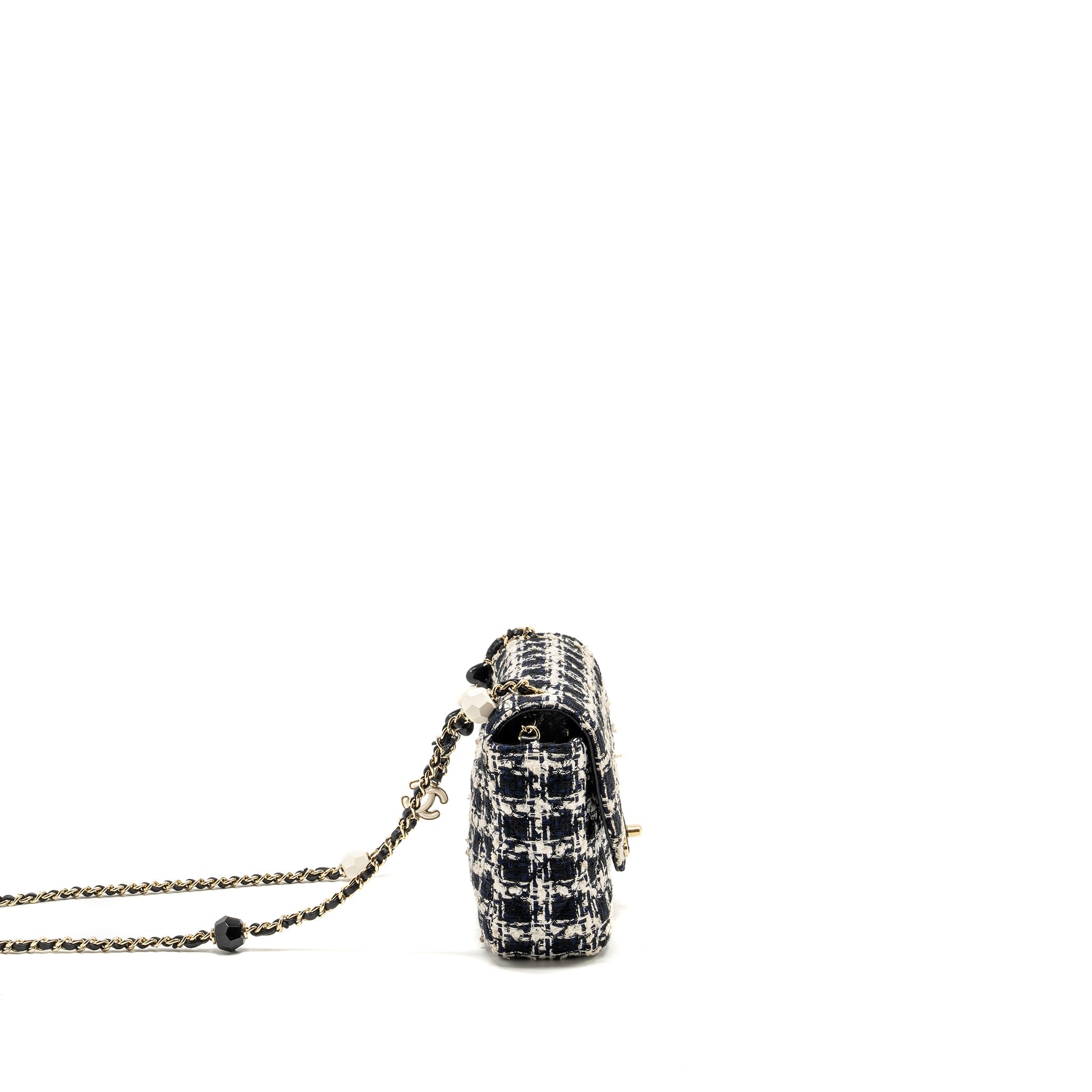CHANEL MINI FLAP BAG WITH DETAILED CHAIN TWEED BLACK/WHITE LGHW (MICROCHIP)