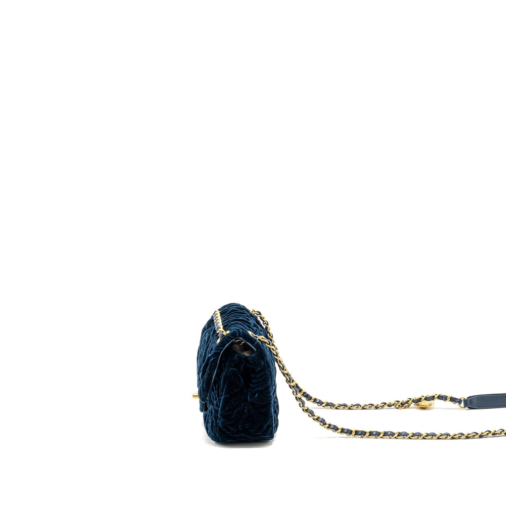 CHANEL CAMELLIA EMBOSSED MINI SQUARE FLAP BAG VELVET NAVY GHW (MICROCHIP)