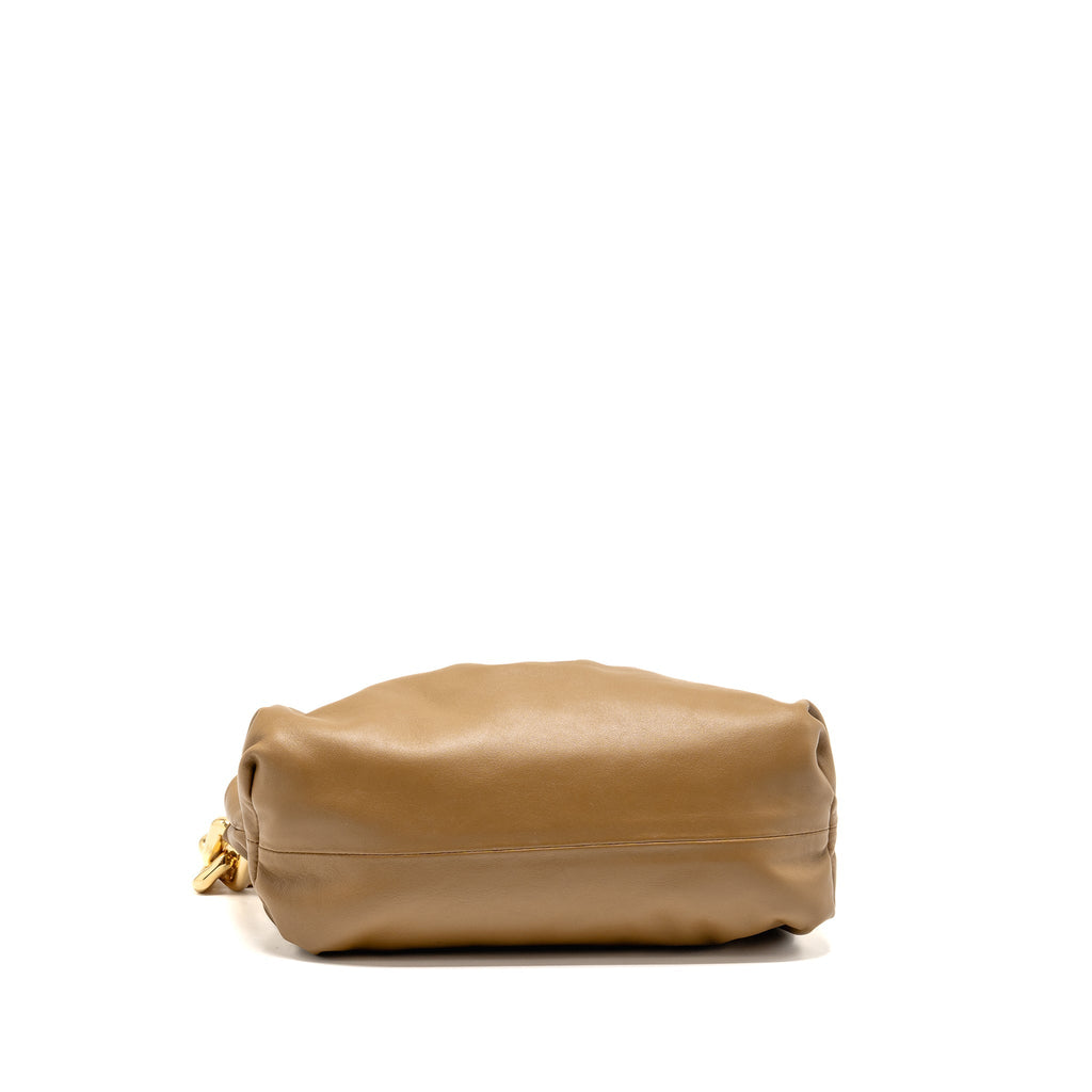 BOTTEGA VENETA CHAIN POUCH CALFSKIN KHAKI GHW