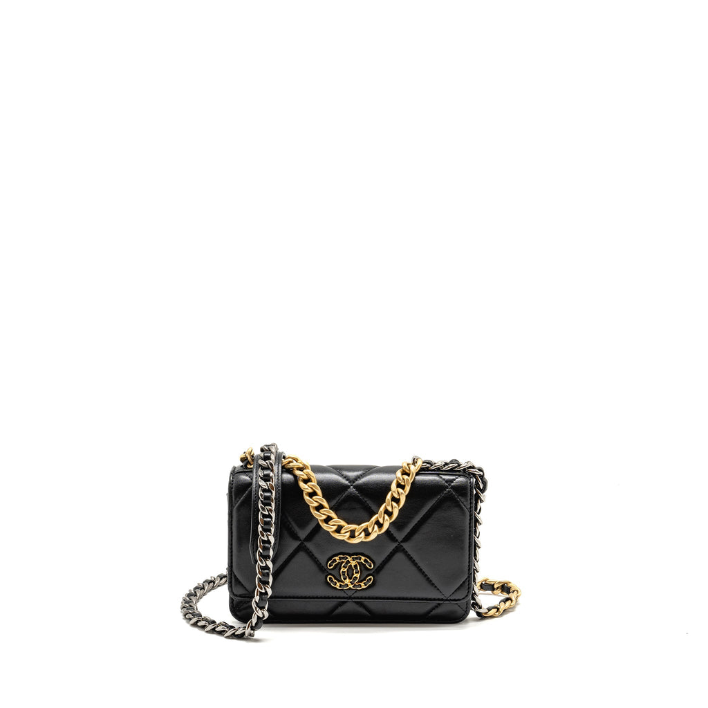 CHANEL 19 WALLET ON CHAIN LAMBSKIN BLACK MULTICOLOUR HARDWARE